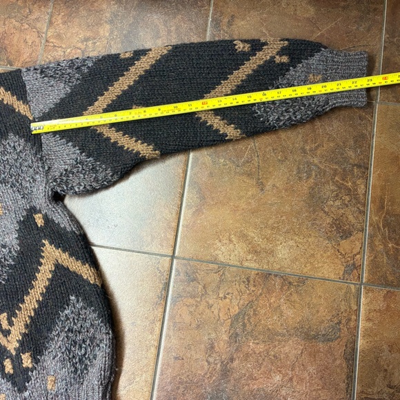 Wool Patterned Sweater - Picture 4 of 5